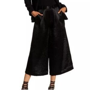 Harlowe & Graham Cropped Pants Gaucho Wide Leg Black - Small
